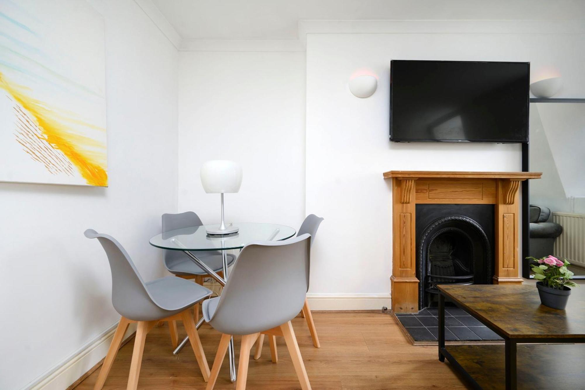 Wonderful 2br Flat On Richmond Street Appartement Londres